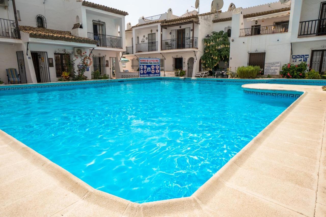 Nueva Nerja 71 Menyber Villa Exterior foto