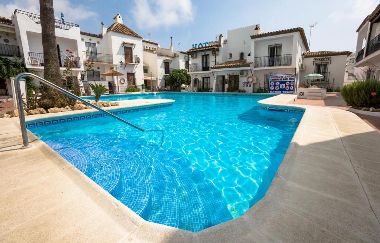 Nueva Nerja 71 Menyber Villa Exterior foto