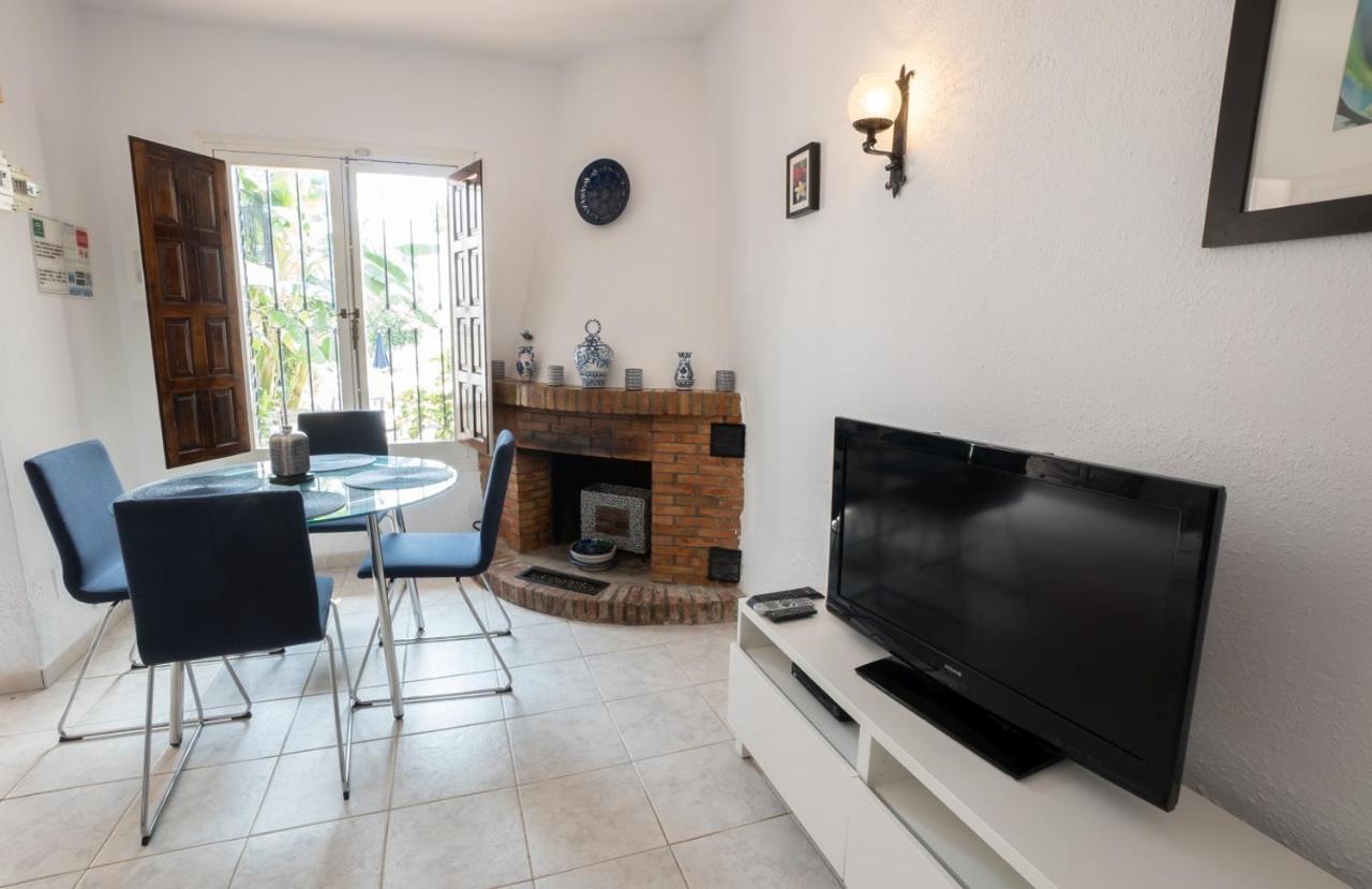 Nueva Nerja 71 Menyber Villa Exterior foto